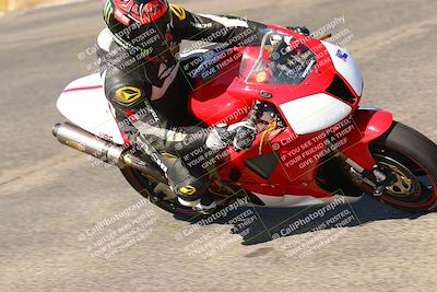 media/Oct-15-2022-TrackXperience (Sat) [[8f70b8b0be]]/Group 2/session 2 turn 3 and 4/